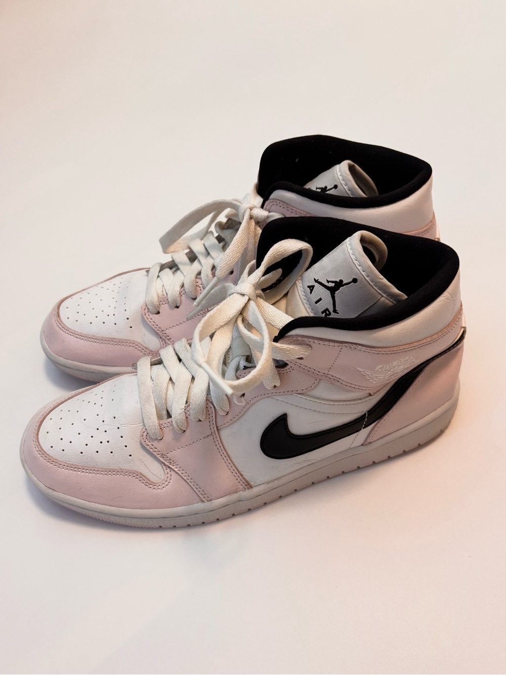 Jordan Womens WMNS Air 1 Mid BQ6472 500 Barely Rose
